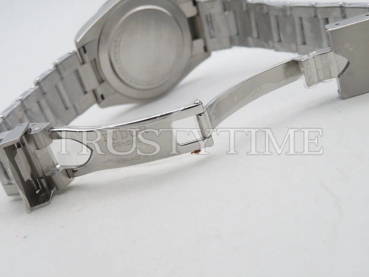 Копия часов Tudor Heritage Black Bay 39mm M79230B-0008