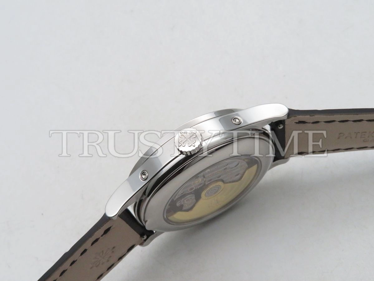 Копия часов Patek Philippe Complications Annual Calendar 38,5mm 5396G-001