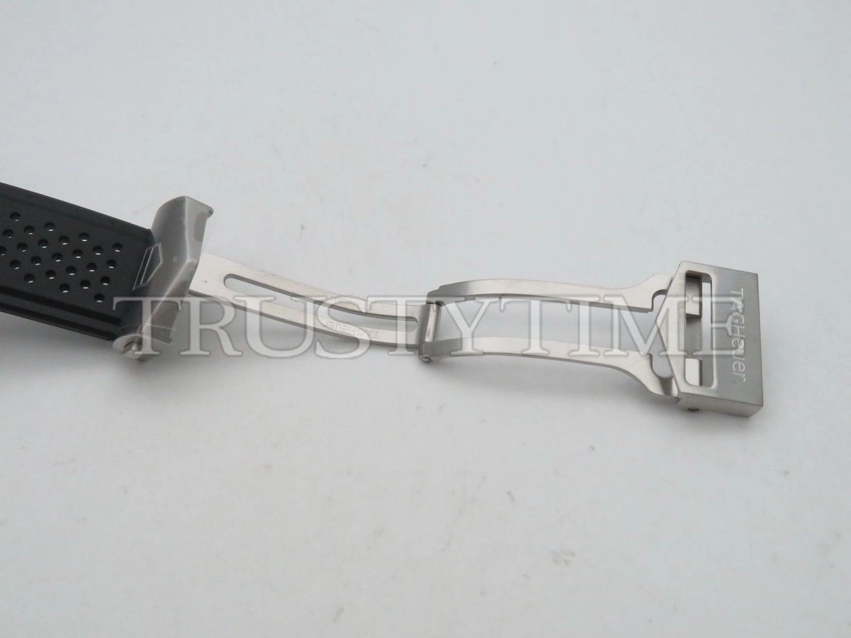 Копия часов Tag Heuer Carrera Calibre Heuer 01 43mm CAR201Z.FT6046