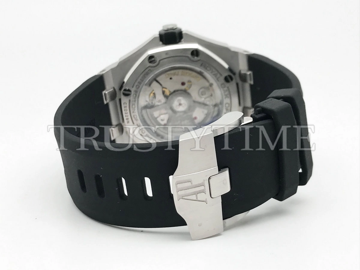 Копия часов Audemars Piguet Royal Oak Offshore Diver 15720CN.OO.A002CA.01