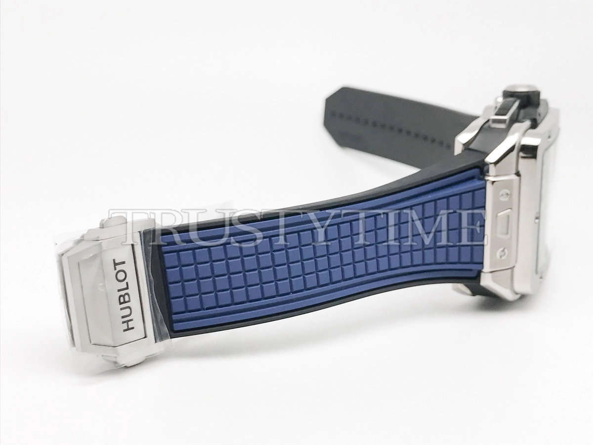 Копия часов Hublot Square Bang Unico Titanium Blue 821.NX.5170.RX