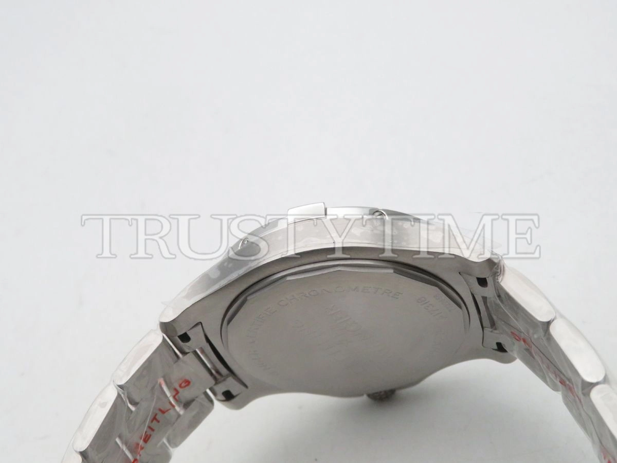 Копия часов Breitling Avenger Automatic 43 A17318101B1A1