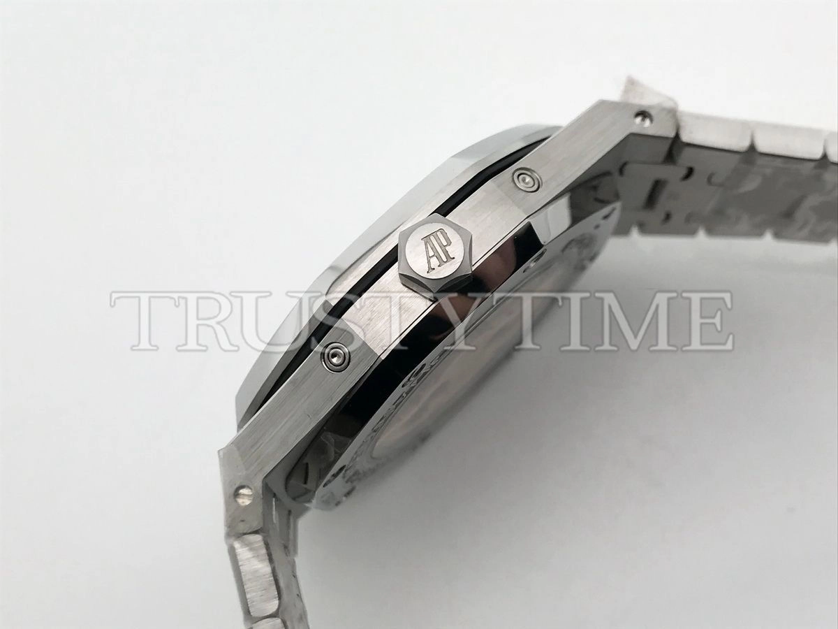 Копия часов Audemars Piguet Royal Oak Perpetual Calendar 26574ST.OO.1220ST.02