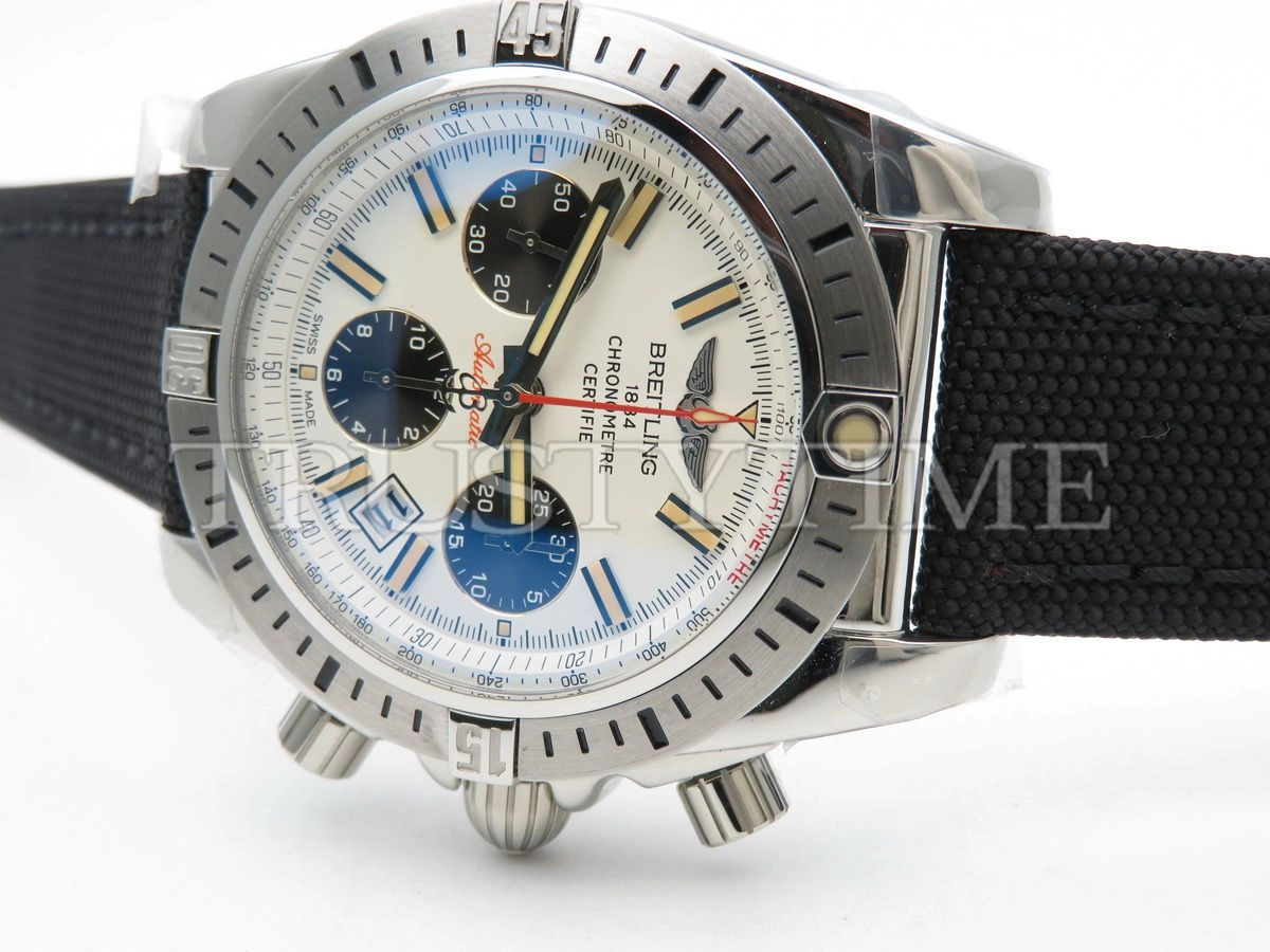 Копия часов Breitling Chronomat 44 AB01154G/G786/101W