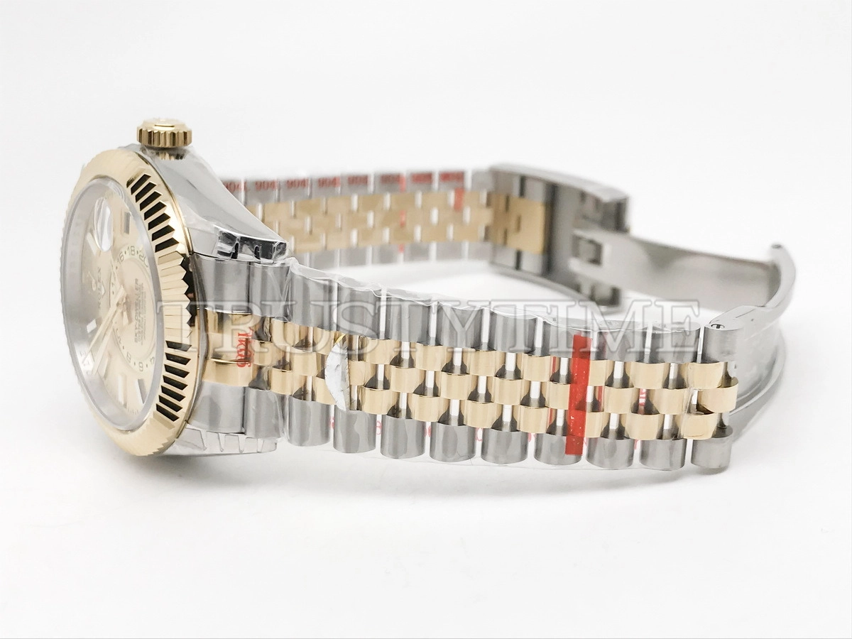 Копия часов Rolex Sky-Dweller 42mm 336933-0002