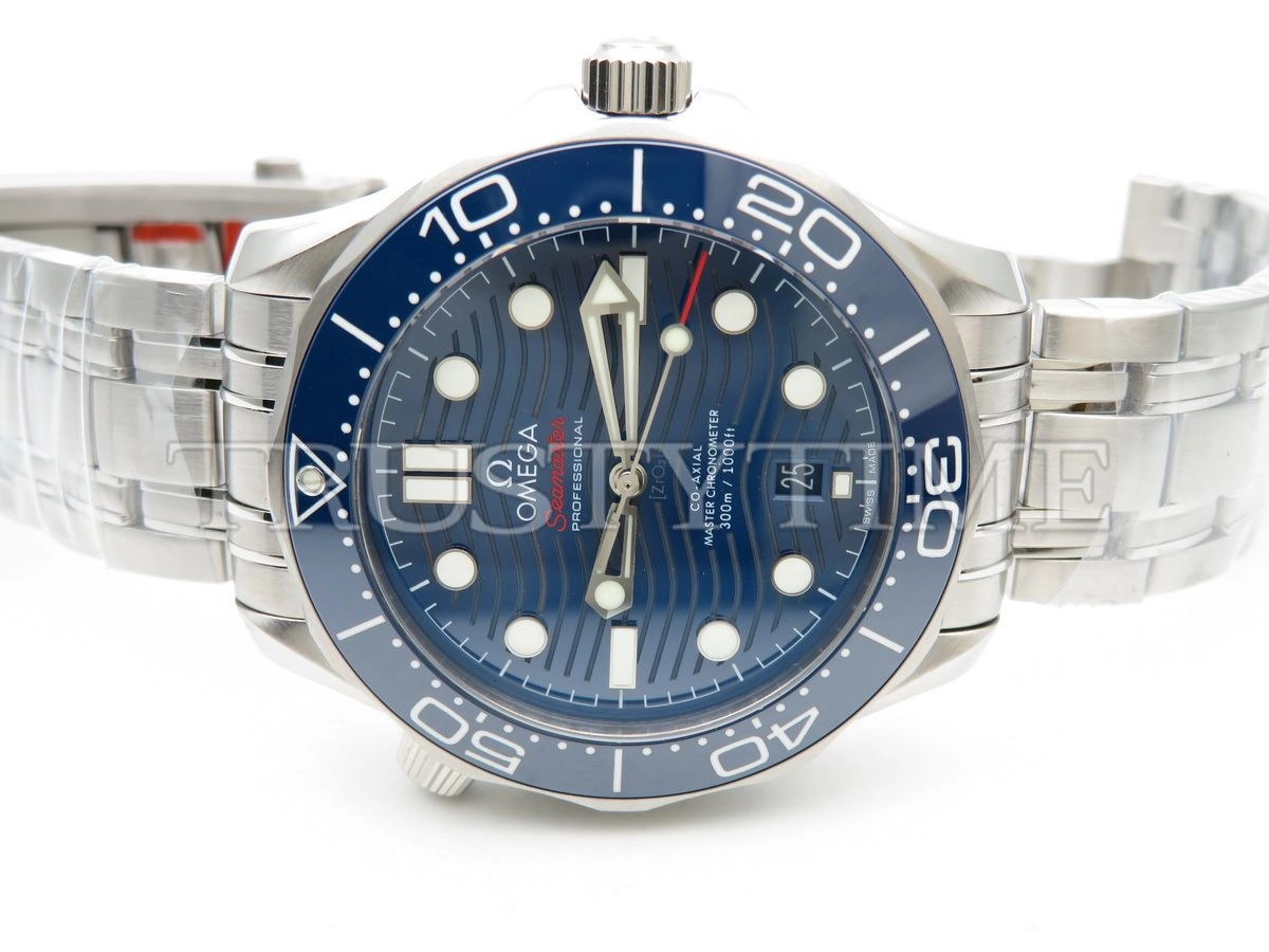 Копия часов Omega Seamaster Diver 300m Co-axial Chronometer 42mm 210.30.42.20.03.001