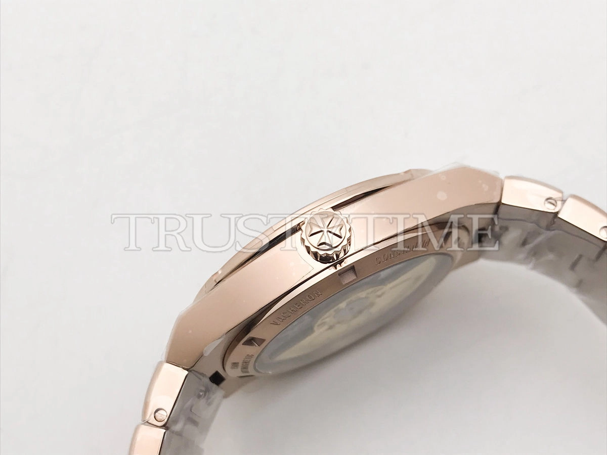 Копия часов Vacheron Constantin Overseas 41mm 4500V/110R-B705