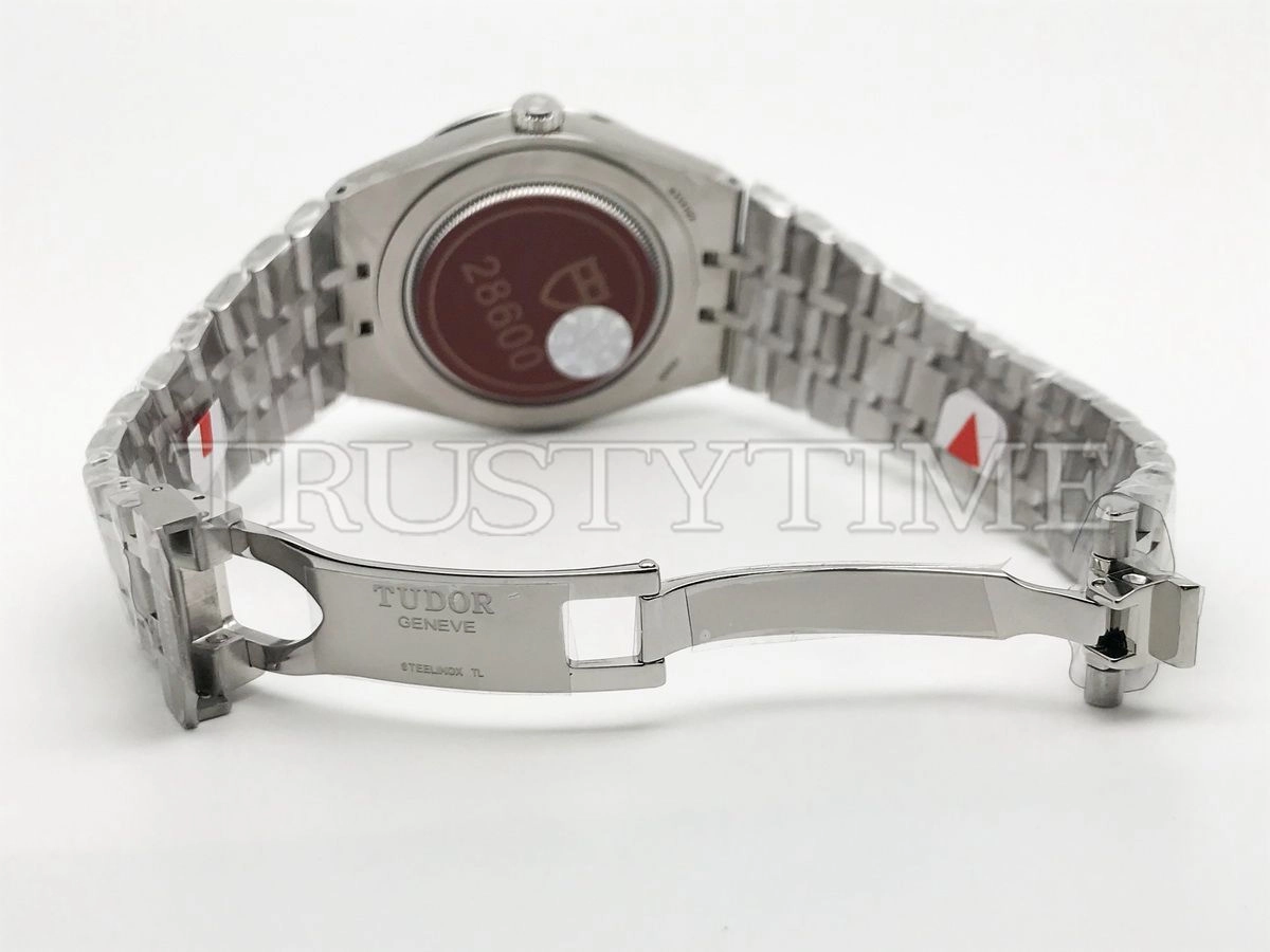 Копия часов Tudor Royal Day-Date 41mm M28600-0003