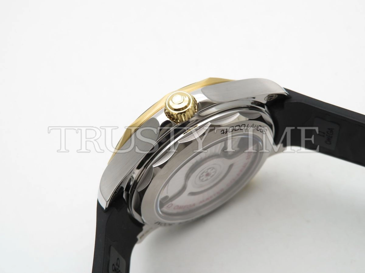 Копия часов Omega Seamaster Diver 300m Co-axial Chronometer 42mm 210.22.42.20.01.001