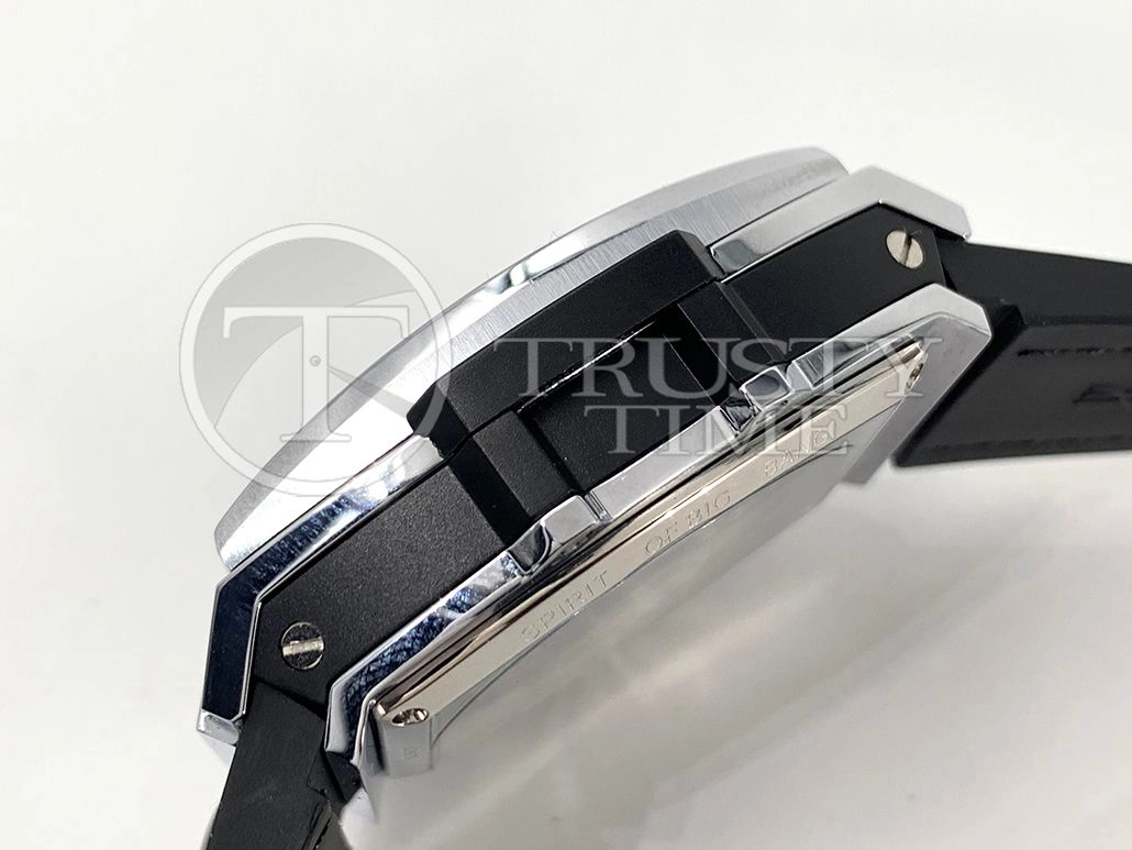 Копия часов Hublot Spirit of Big Bang 45 Titanium 601.NX.0173.LR.1704