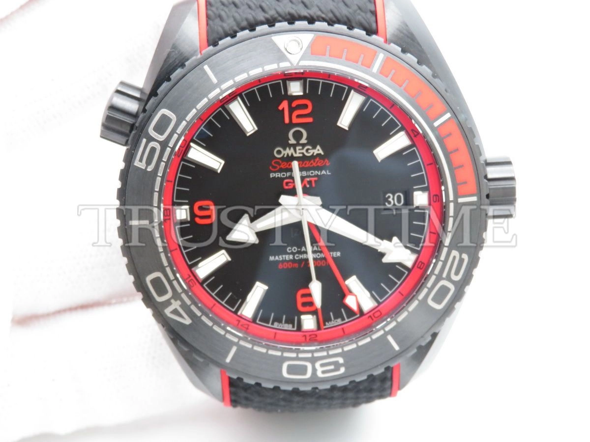 Копия часов Omega Seamaster Planet Ocean 600m Co‑Axial Master Chronometer GMT Deep Black 45,5mm 215.92.46.22.01.003