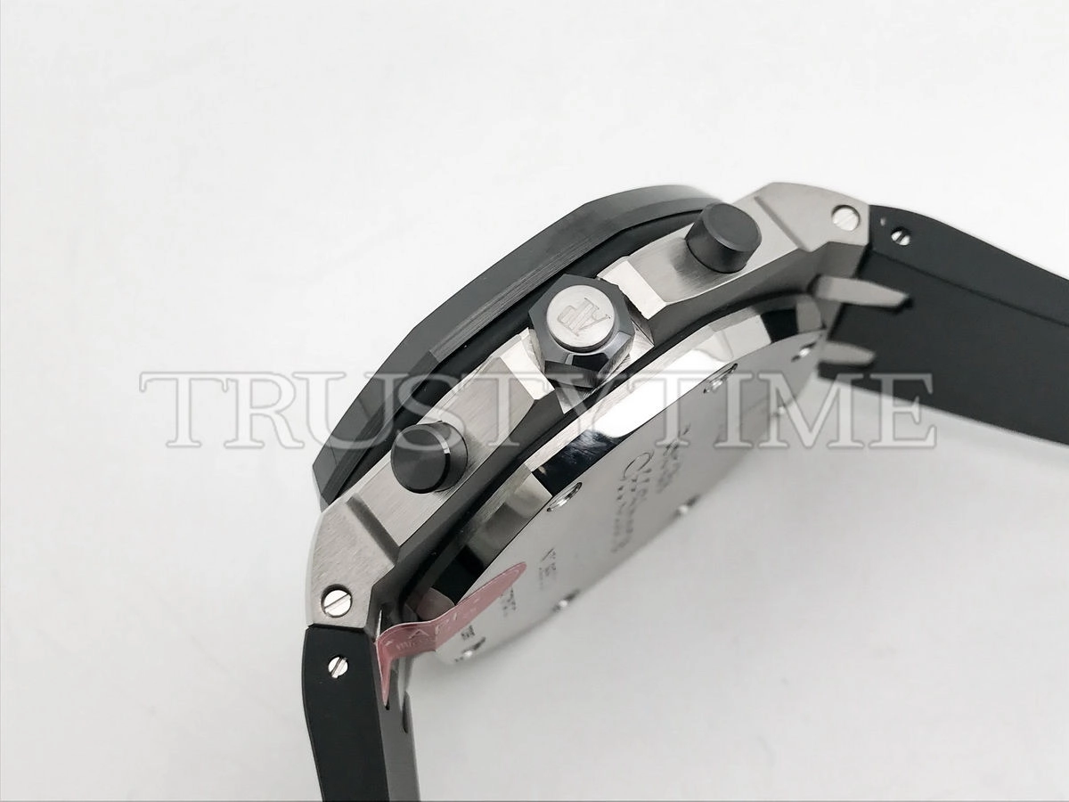 Копия часов Audemars Piguet Royal Oak Offshore Chronograph Rubberclad 25940SK.OO.D002CA.02