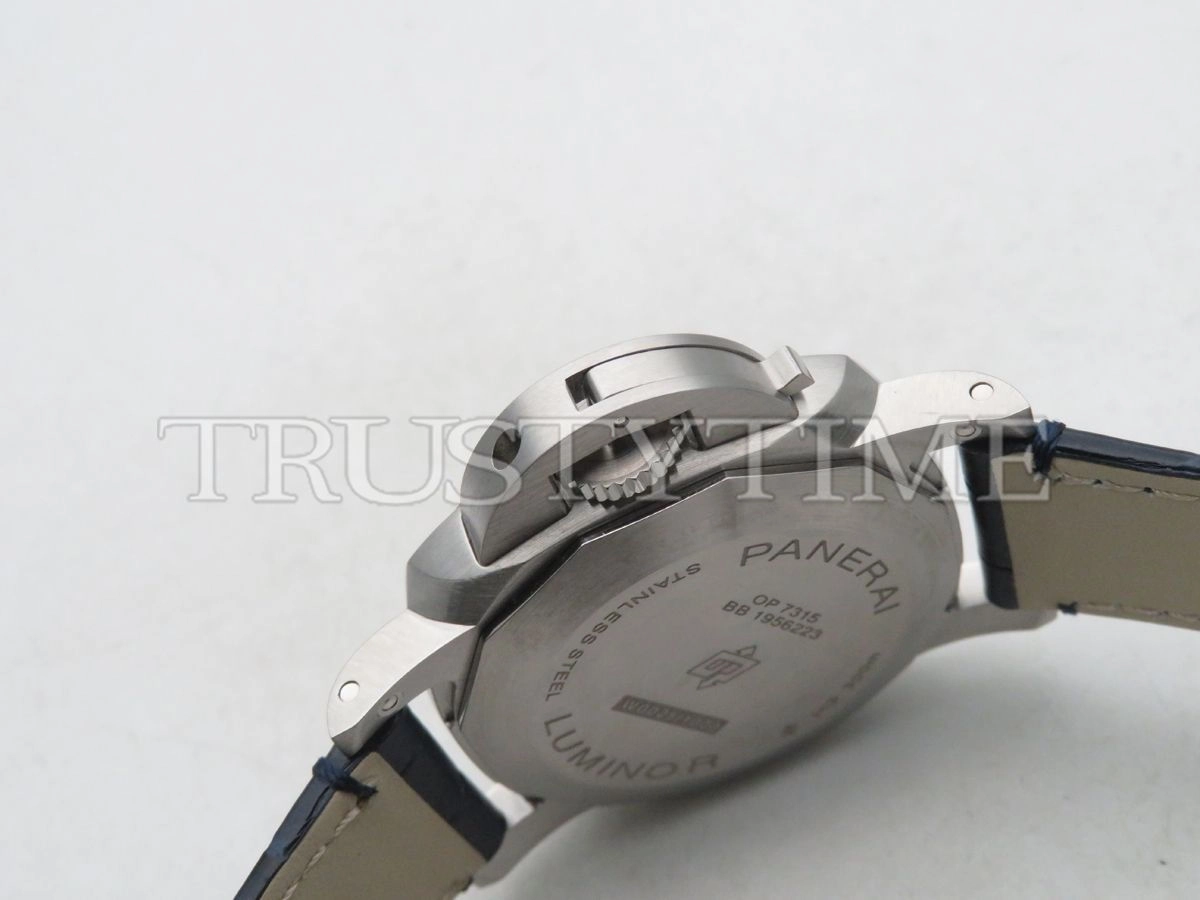 Копия часов Panerai Luminor 1950 Marina 3 Days Automatic 42mm PAM01393