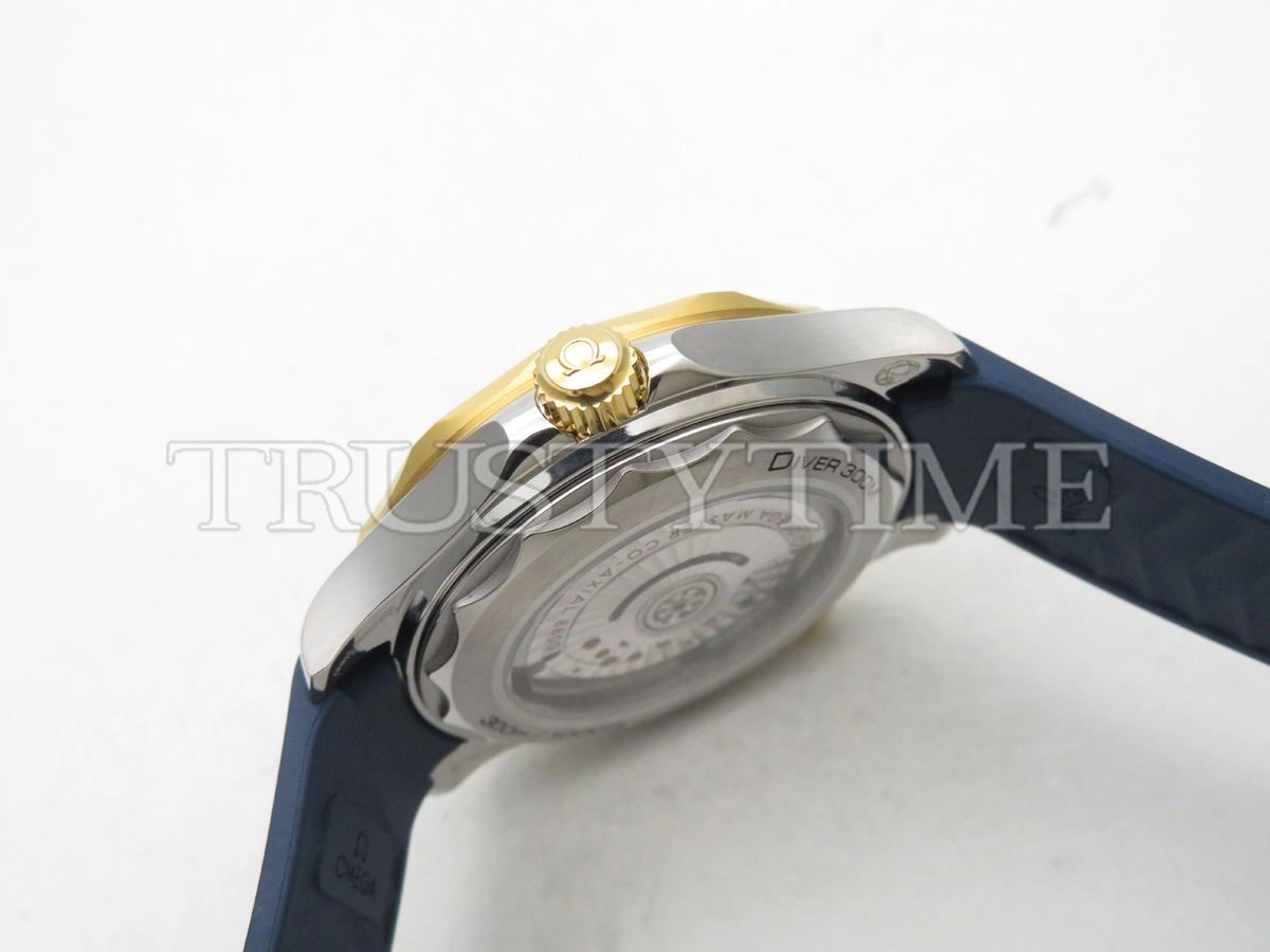 Копия часов Omega Seamaster Diver 300m Co-axial Chronometer 42mm 210.22.42.20.03.001