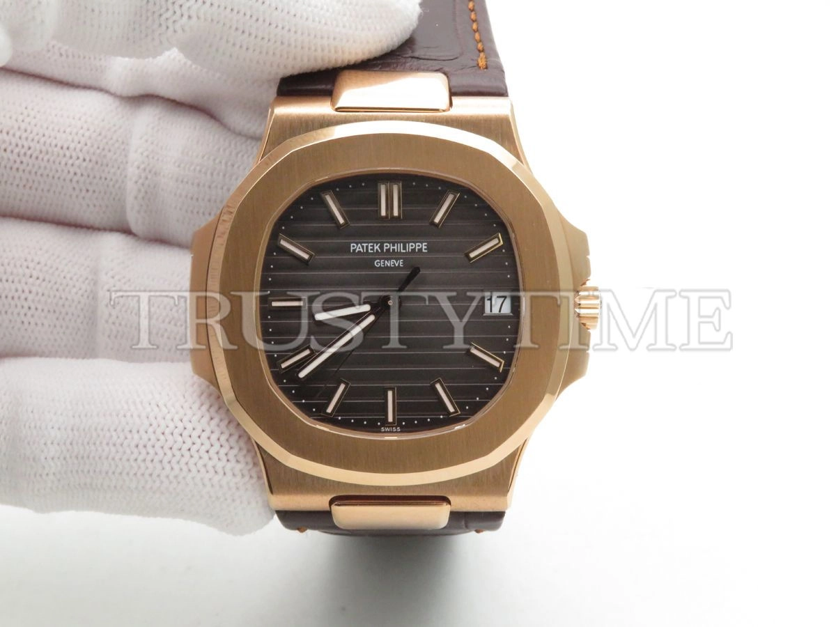Копия часов Patek Philippe Nautilus 40mm 5711/1R