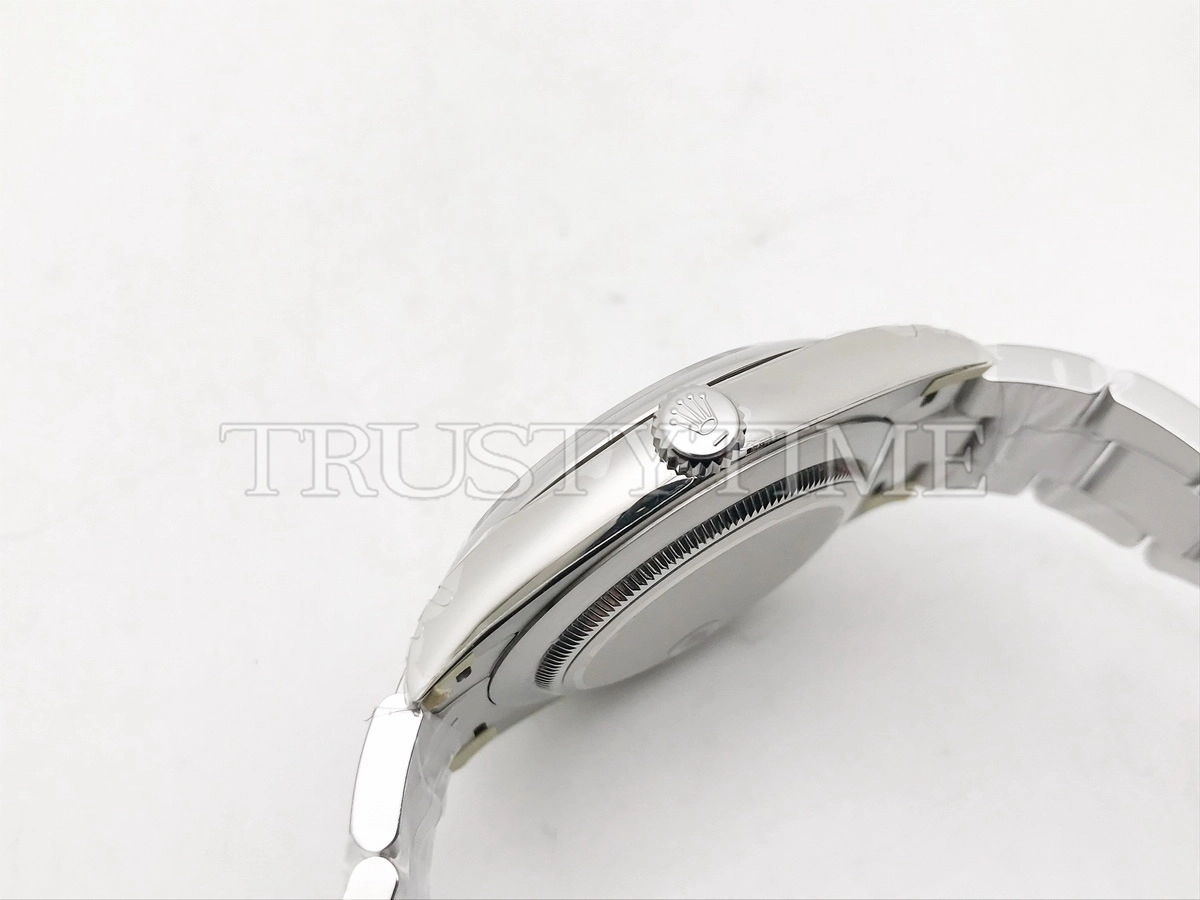 Копия часов Rolex Oyster Perpetual 41mm 134300-0007