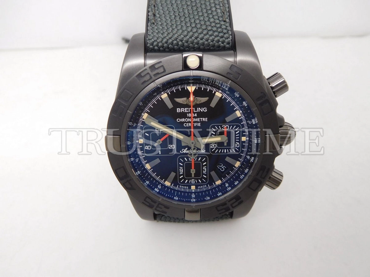 Копия часов Breitling Chronomat 44 MB0111C3.BE35.253S