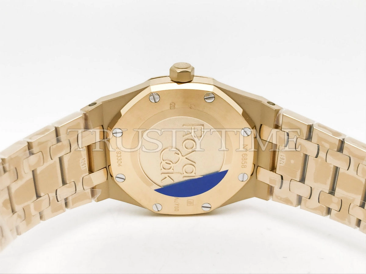 Копия часов Audemars Piguet Royal Oak Ladies 33mm 67651BA.ZZ.1261BA.02