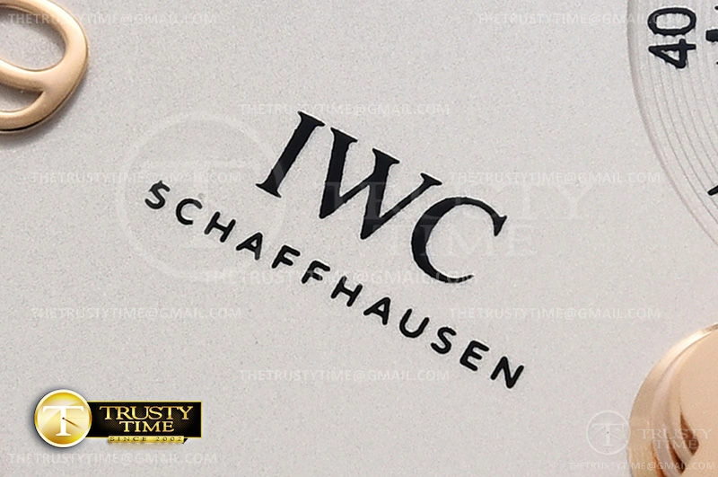 IWC Portugieser Chronograph Classic 42mm IW390301 IWC Portugieser Chronograph Classic 42mm IW390301