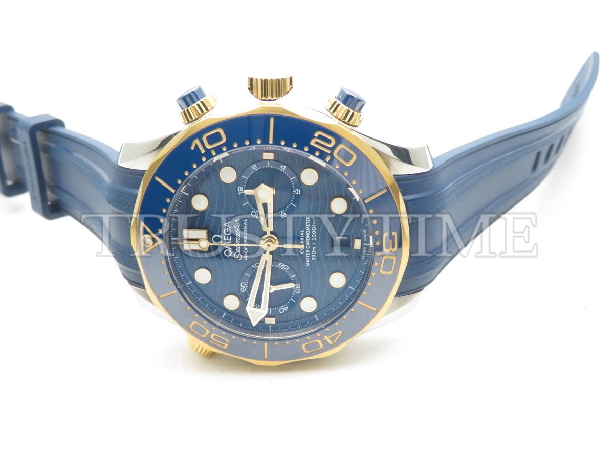 Копия часов Omega Seamaster Diver 300m Co‑Axial Master Chronometer Chronograph 44mm 210.22.44.51.03.001