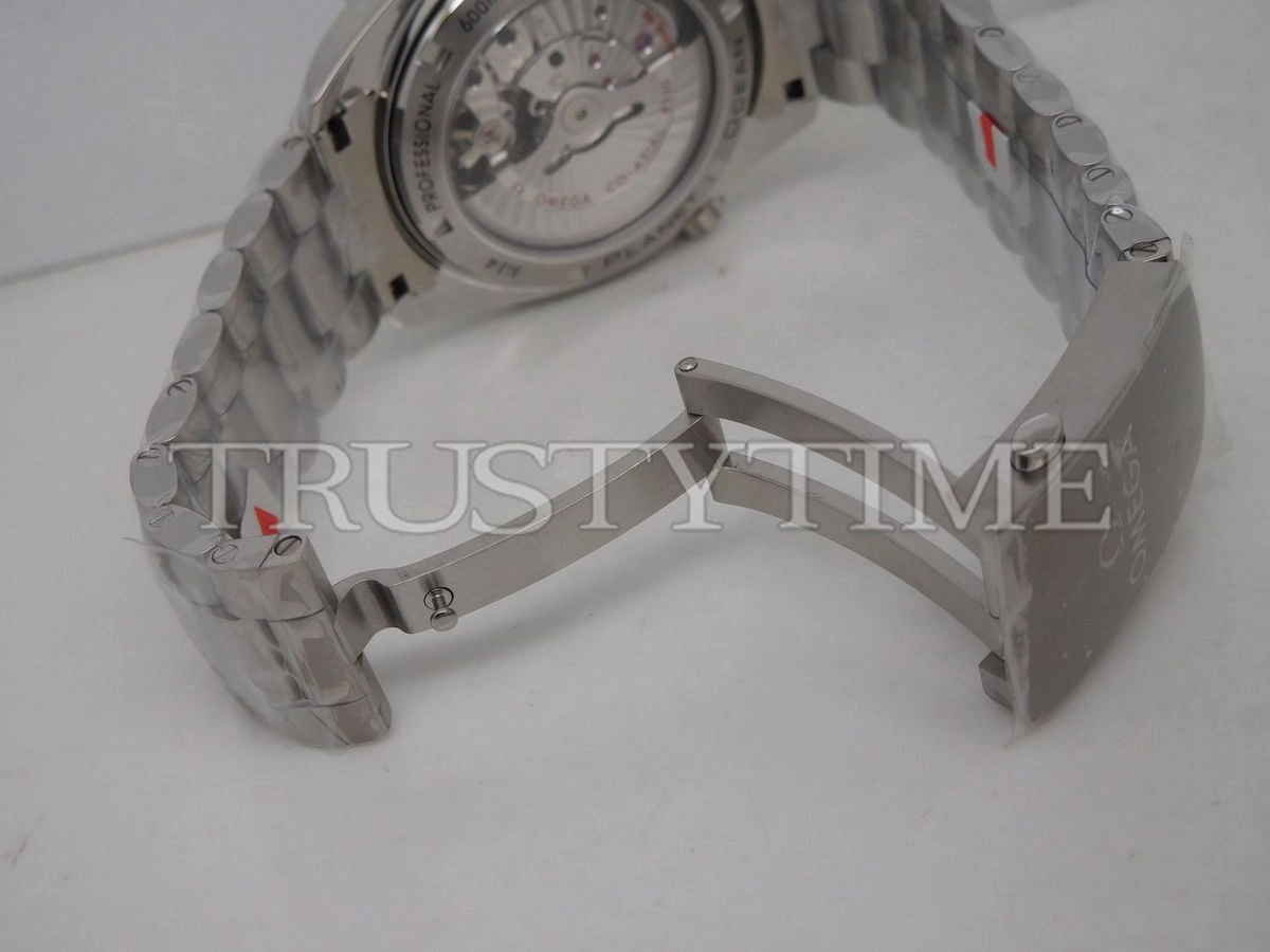 Копия часов Omega Seamaster Planet Ocean 600m Co‑Axial Master Chronometer 45,5mm 232.30.46.21.01.003