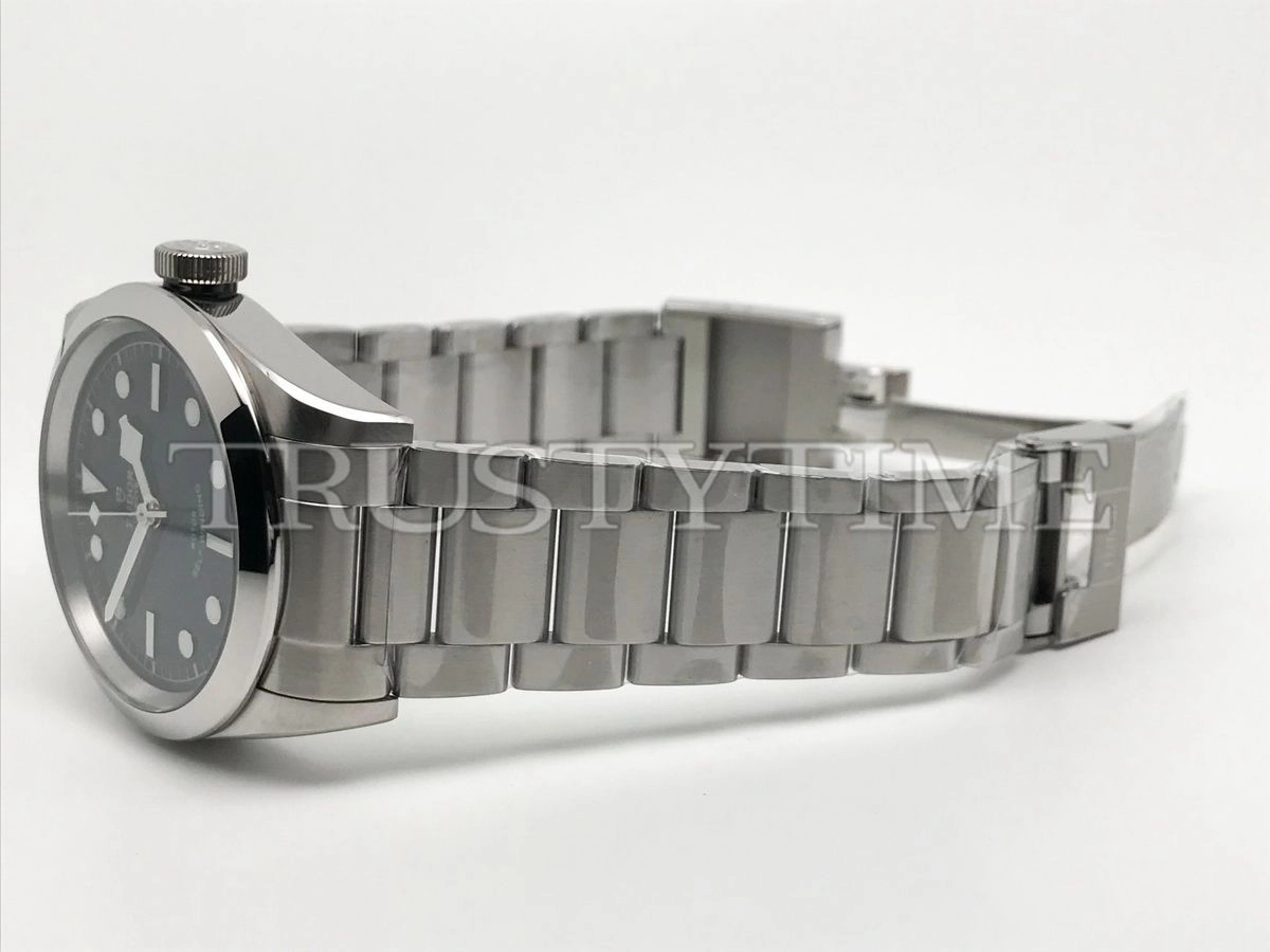 Копия часов Tudor Heritage Black Bay 41mm M79540-0004