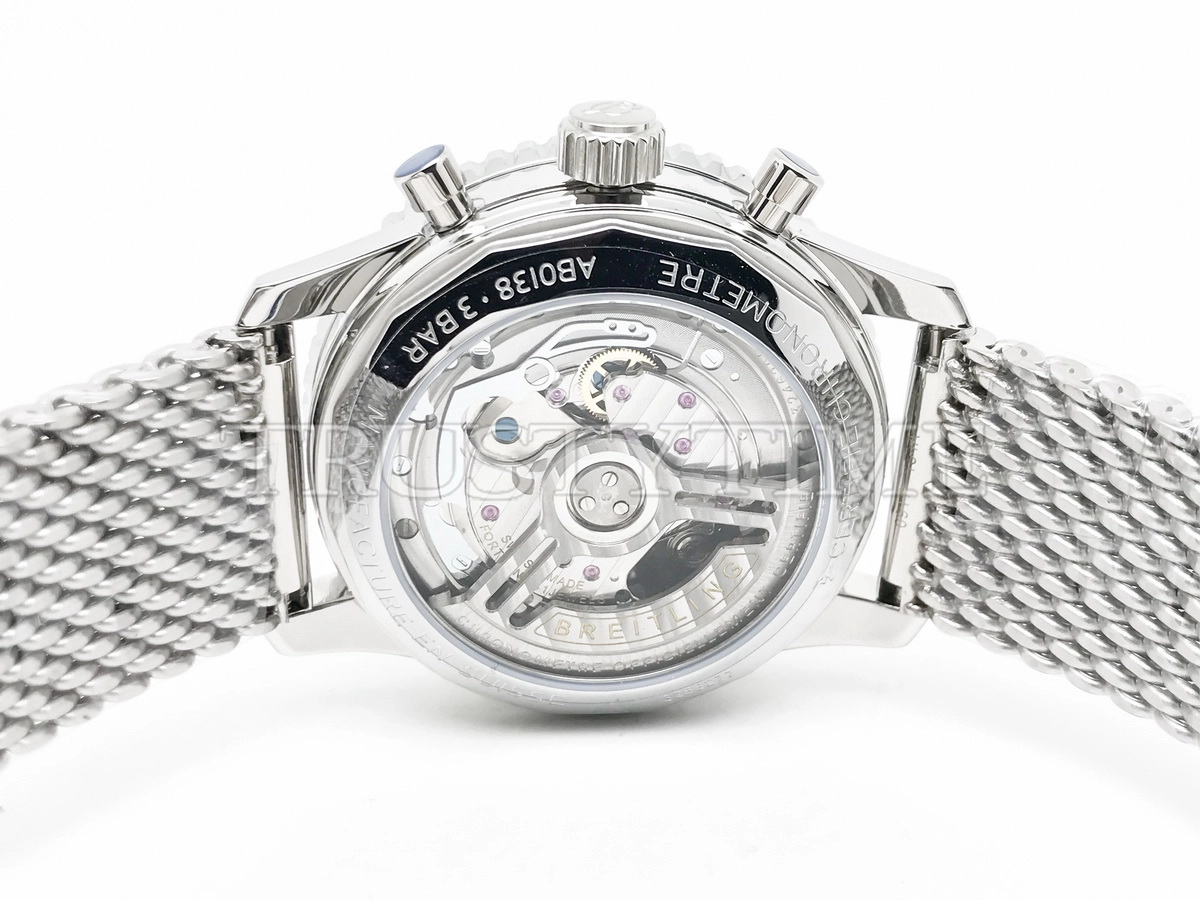 Копия часов Breitling Navitimer B01 Chronograph 46 AB0137241L1A1