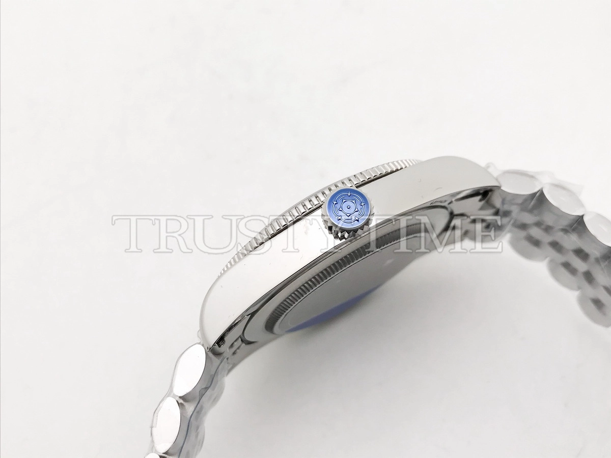 Копия часов Tudor Heritage Black Bay 58 Fifty Eight 39mm Burgundy Red M7939A1A0RU-0001