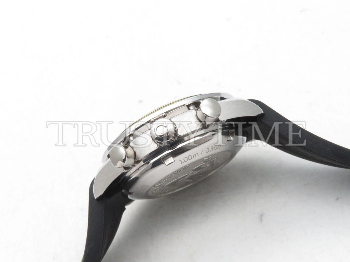 Копия часов Omega Speedmaster Racing Co-Axial Chronograph 40mm 326.32.40.50.06.001