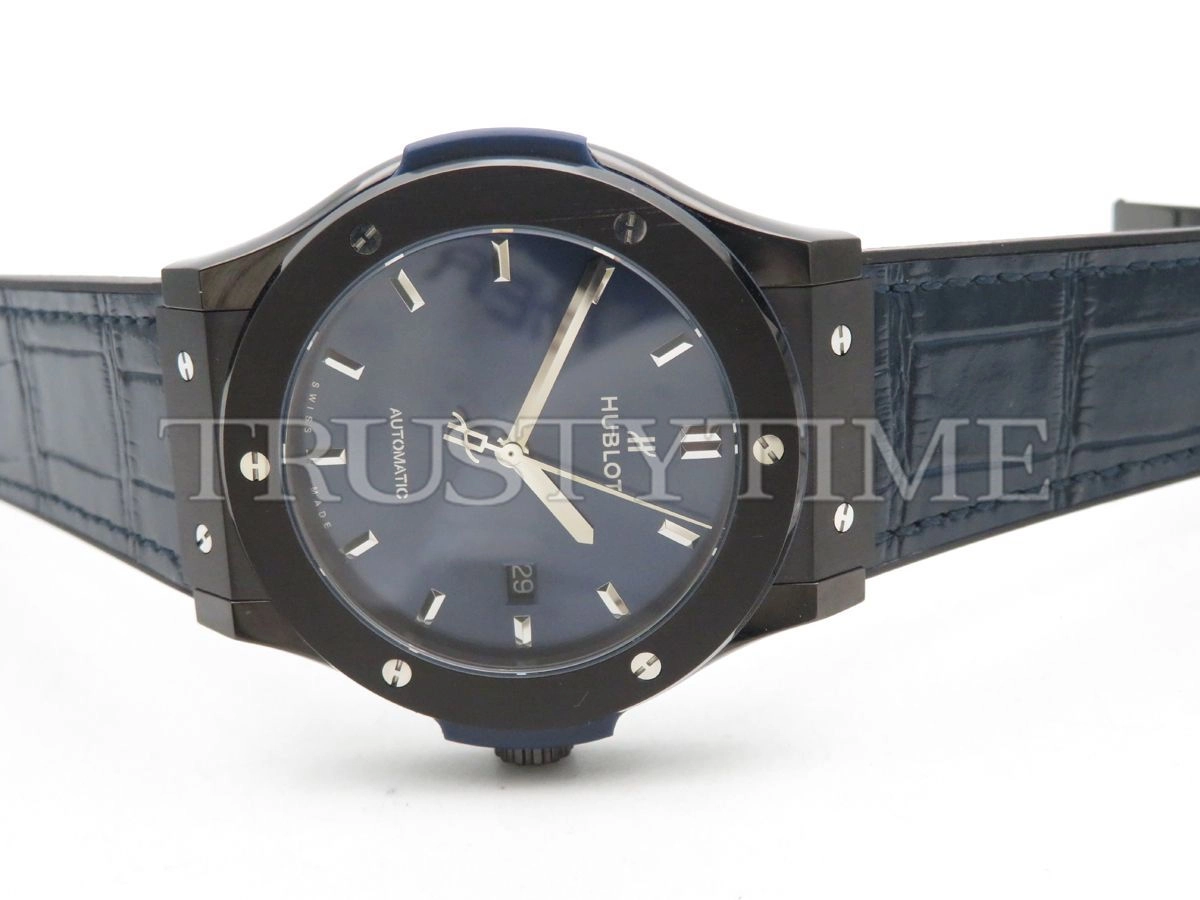 Копия часов Hublot Classic Fusion 45mm 511.CM.7170.LR