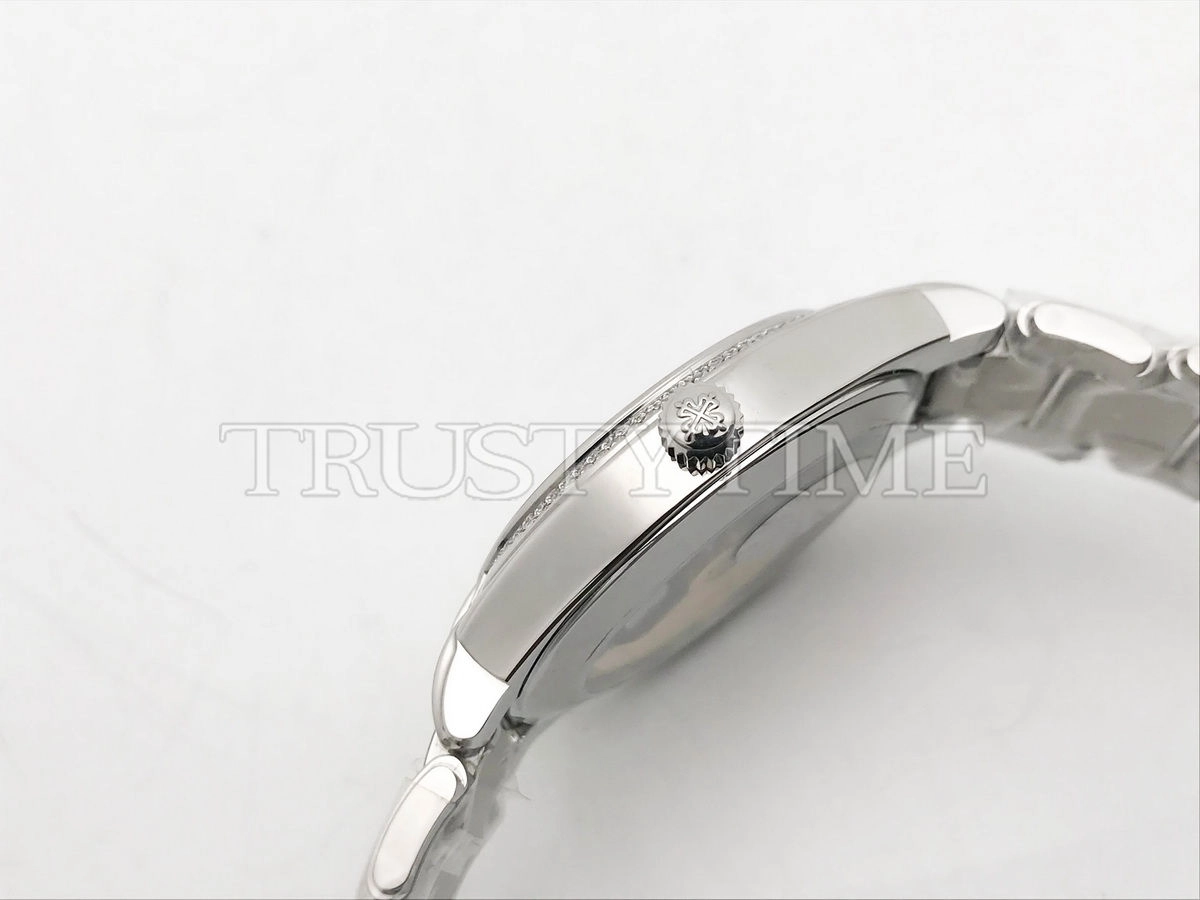 Копия часов Patek Philippe Twenty-4 Automatic 36mm 7300/1200A-011