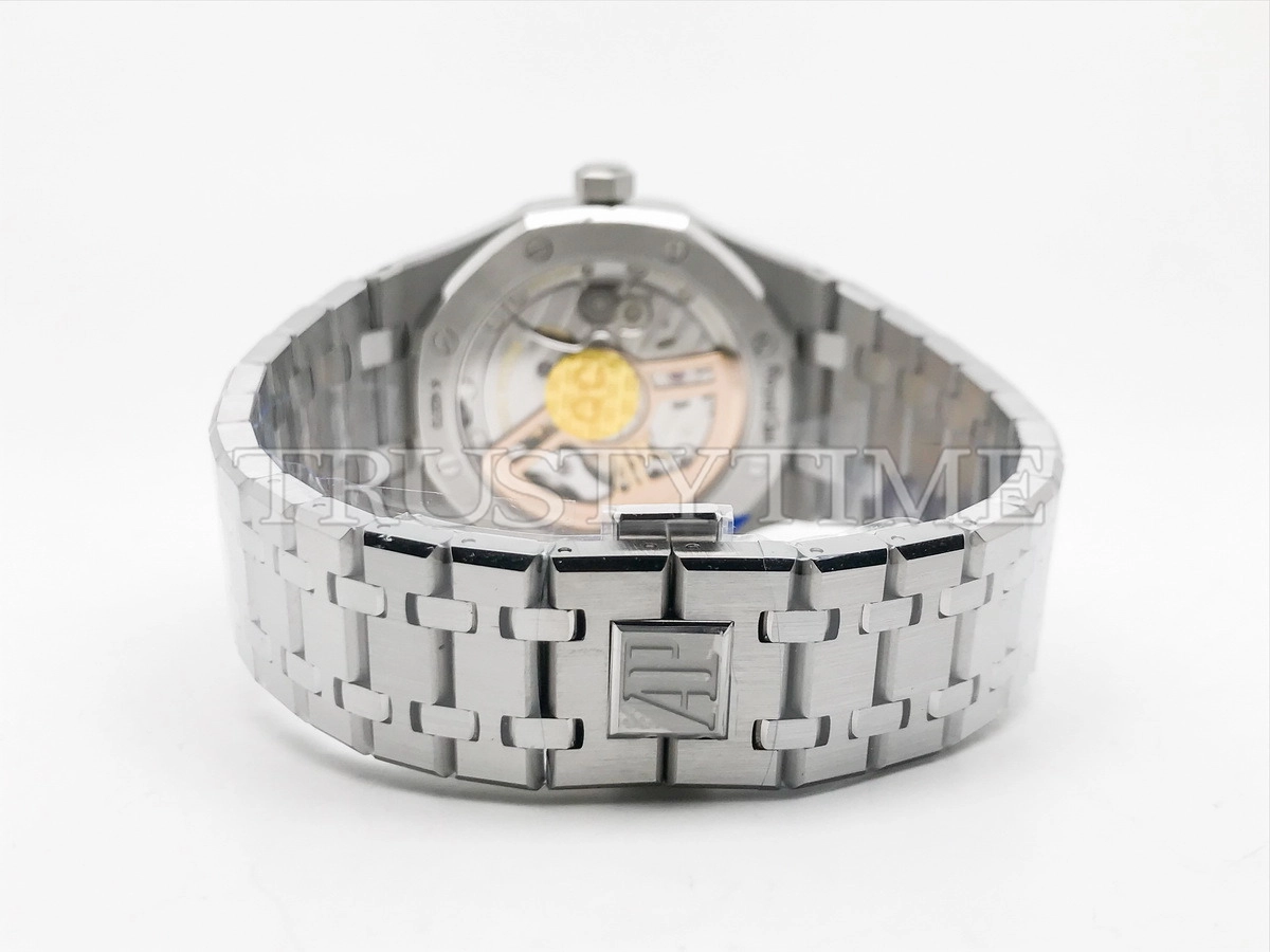 Копия часов Audemars Piguet Royal Oak Selfwinding II 15500ST.OO.1220ST.03