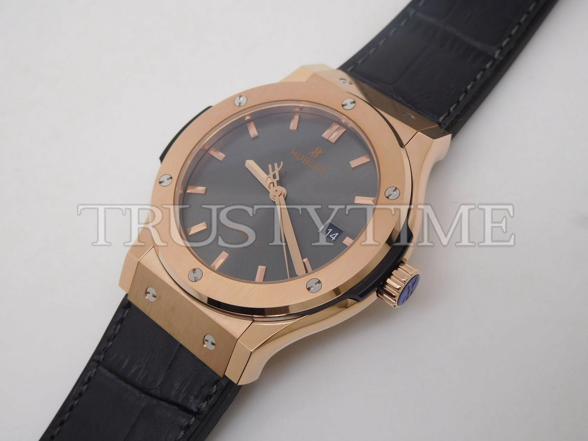Копия часов Hublot Classic Fusion 42mm 542.OX.7081.LR