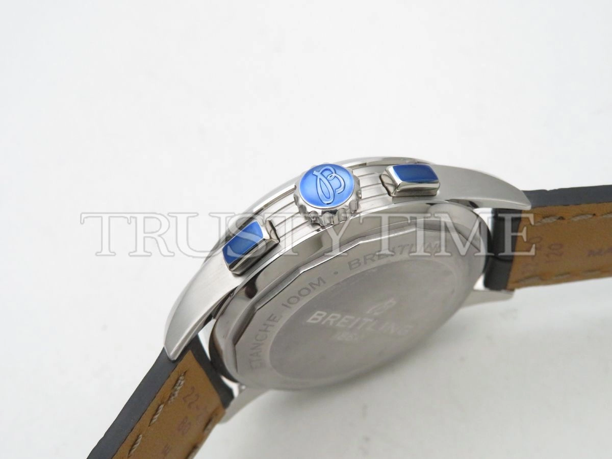 Копия часов Breitling Premier Chronograph 42 A13315351B1P1
