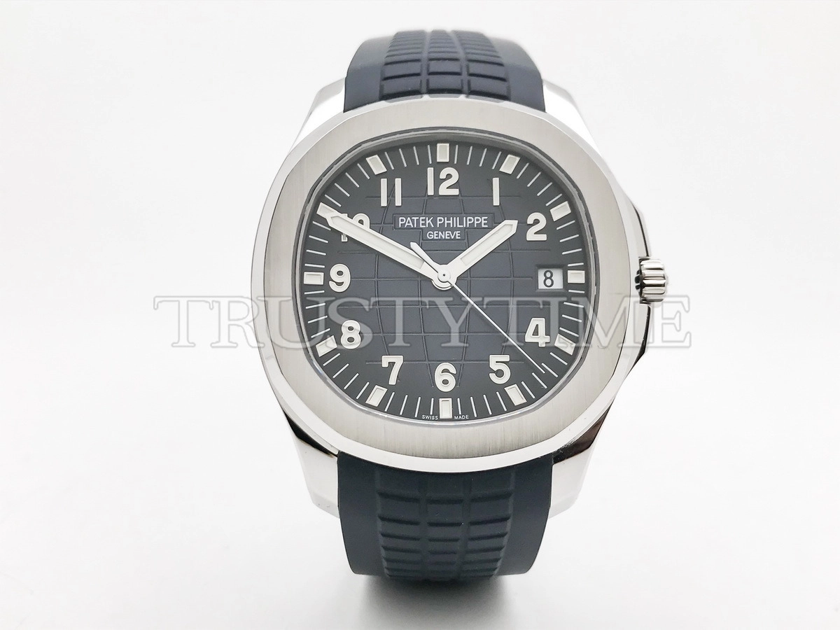 Копия часов Patek Philippe Aquanaut 42mm 5168G-001