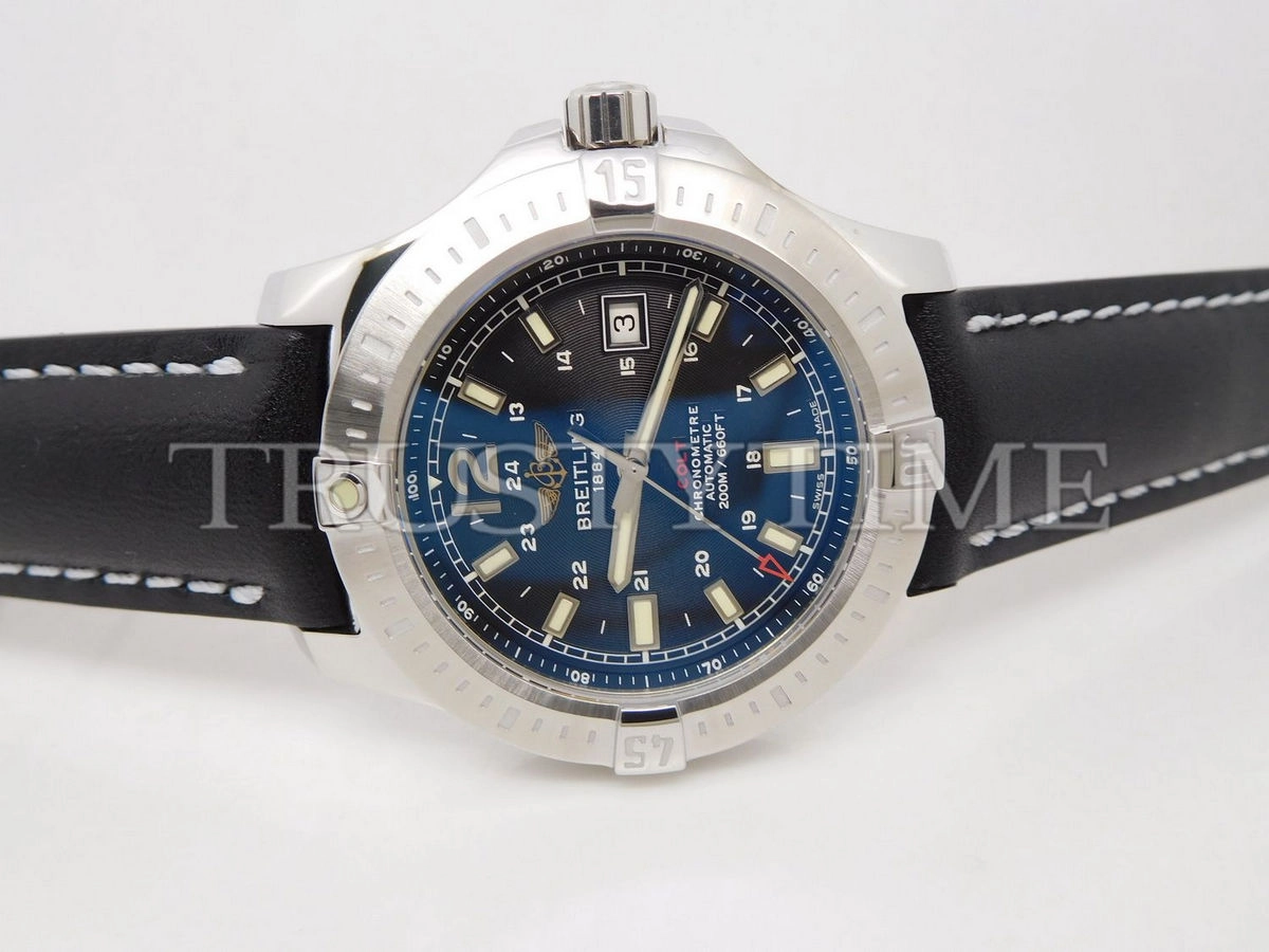 Копия часов Breitling Colt Automatic Volcano 44 A1738811/BD44/435X/A20BA.1