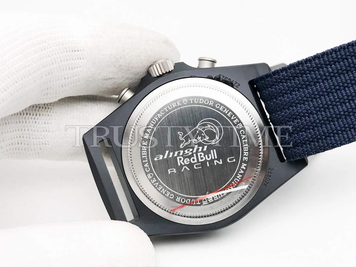 Копия часов Tudor Pelagos FXD Chrono 43mm M25807KN-0001