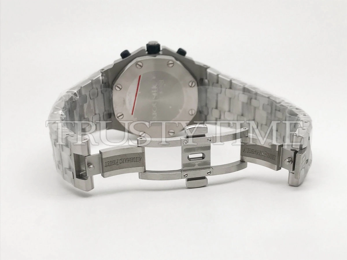 Копия часов Audemars Piguet Royal Oak Offshore Chronograph 26238ST.OO.2000ST.01