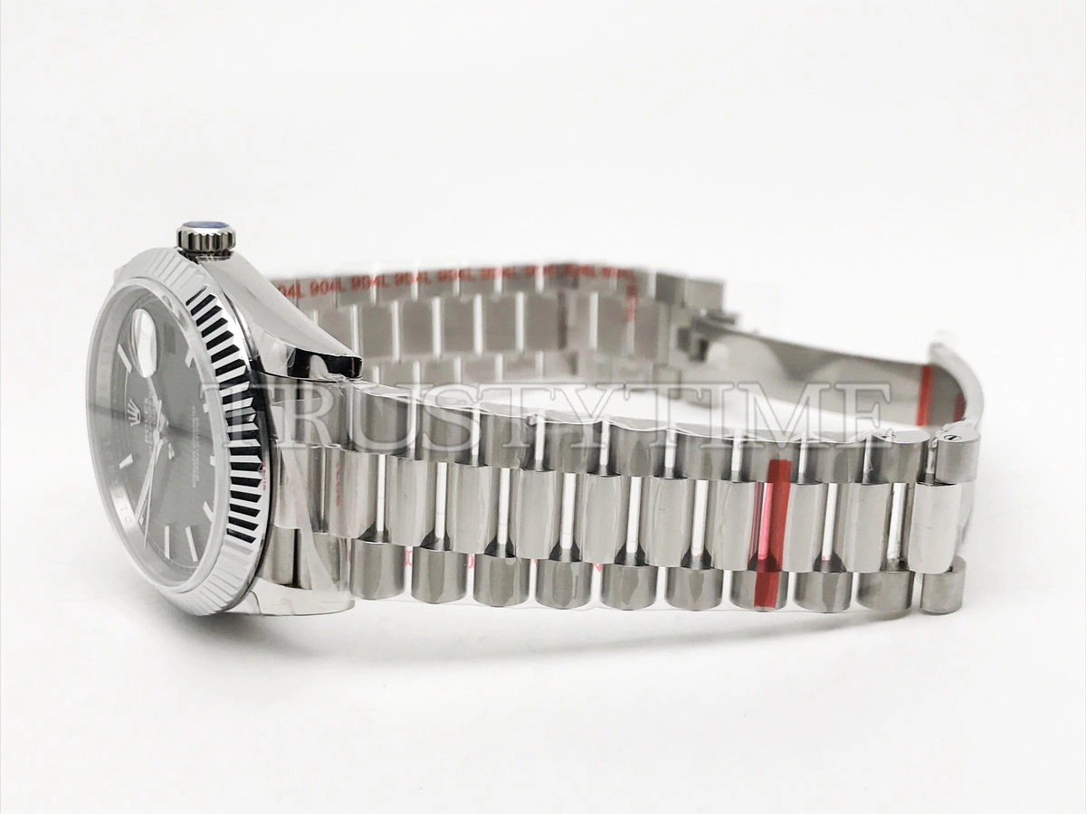 Копия часов Rolex Day-Date 40mm 228239-0002