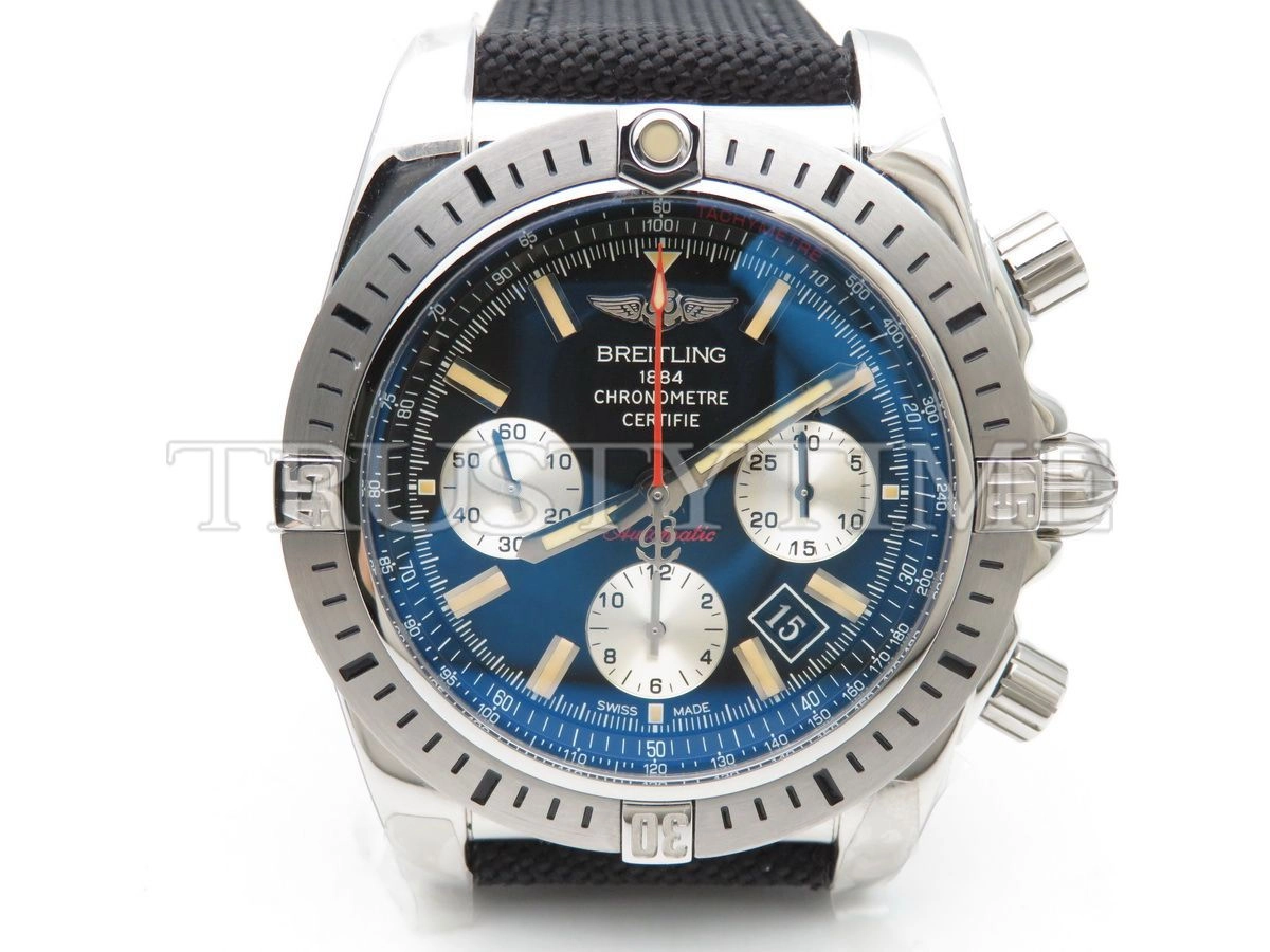 Копия часов Breitling Chronomat 44 AB01154GBD13101W