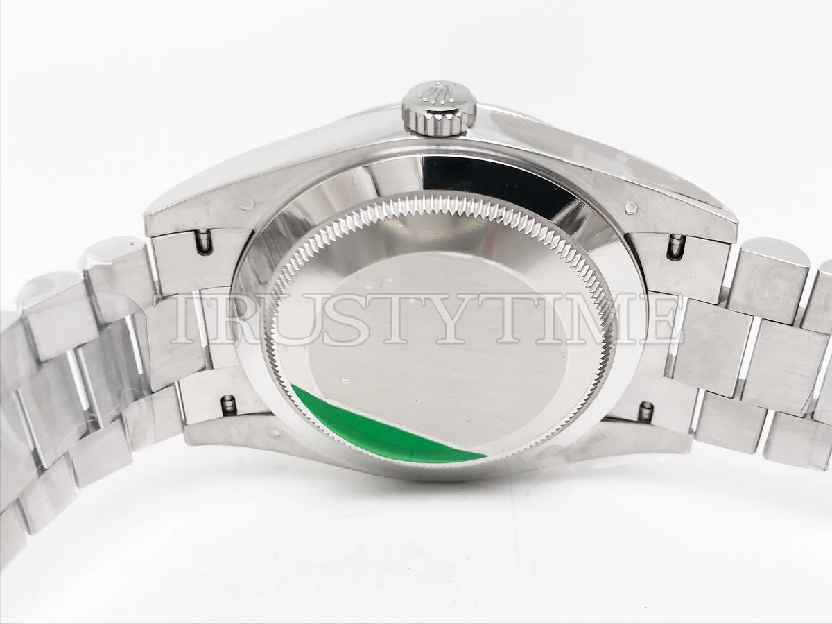Копия часов Rolex Day-Date 40mm 228239-0001
