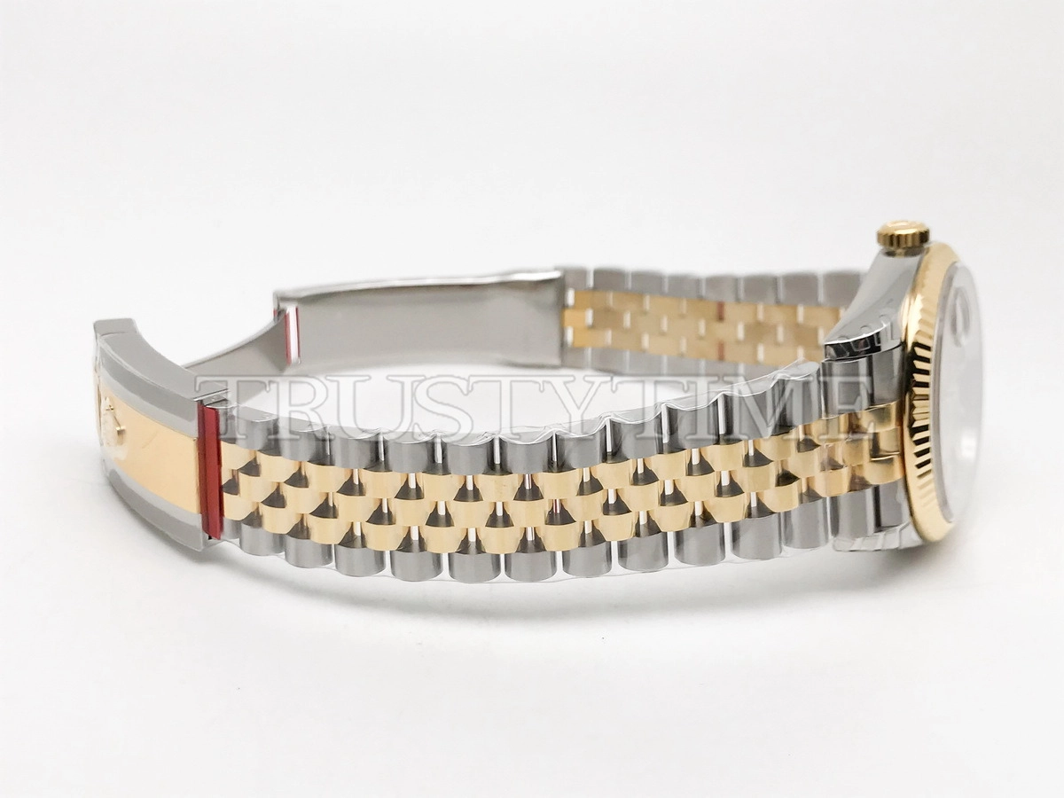 Копия часов Rolex DateJust 36mm 126233-0037