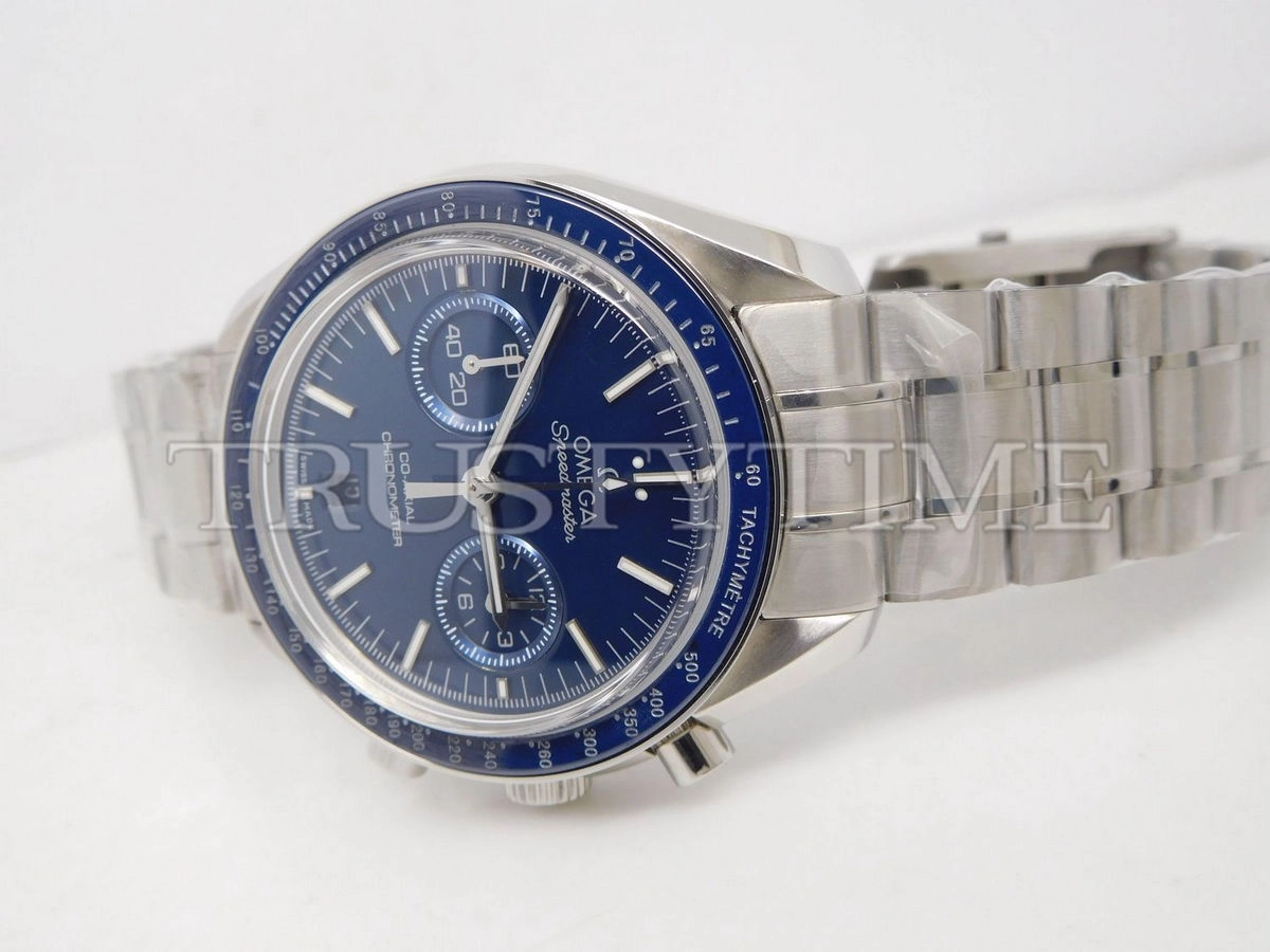 Копия часов Omega Speedmaster Moonwatch Co-Axial Chronograph 44mm 311.90.44.51.03.001