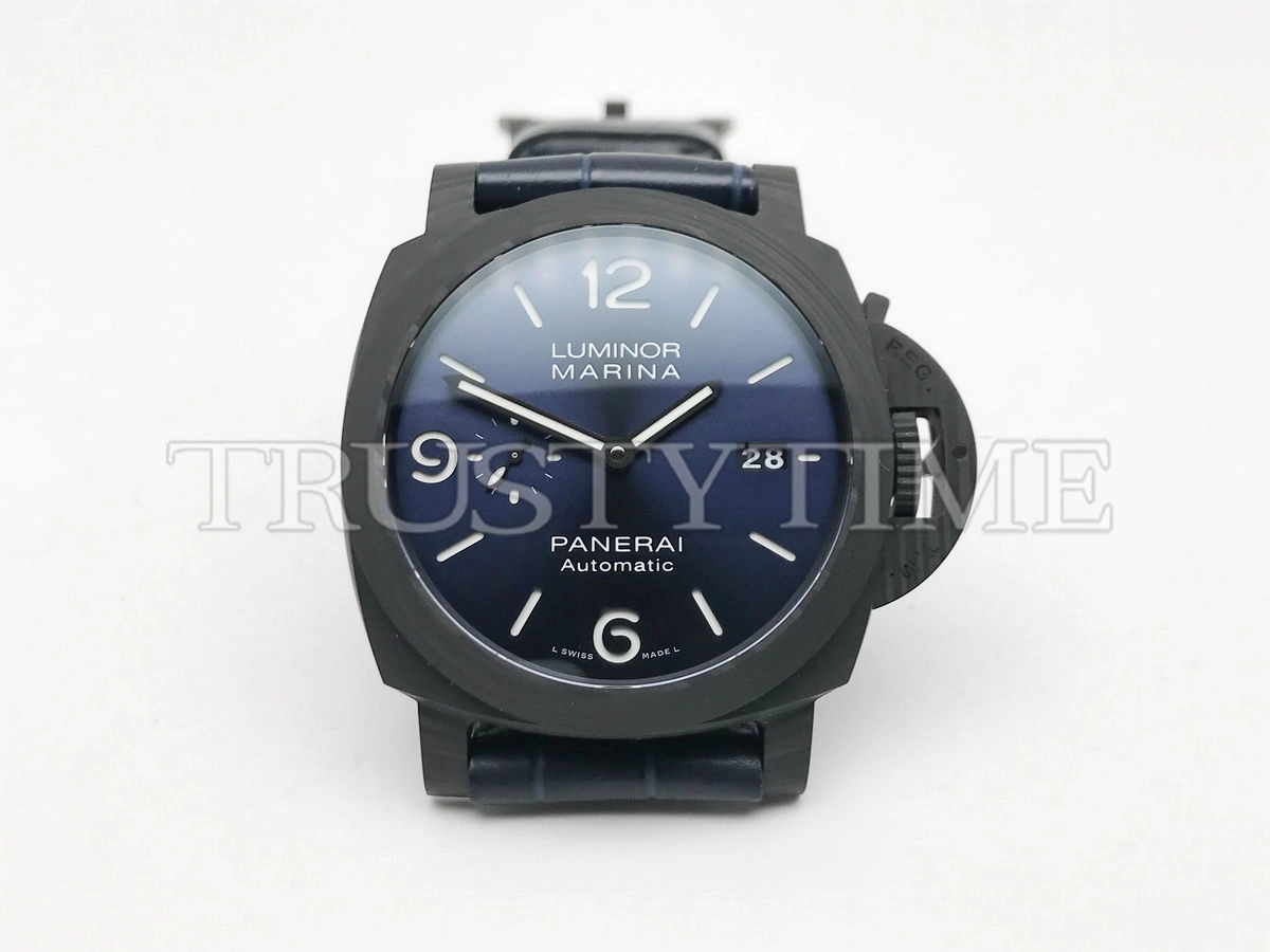 Копия часов Panerai Luminor Marina Carbotech 44mm PAM01664