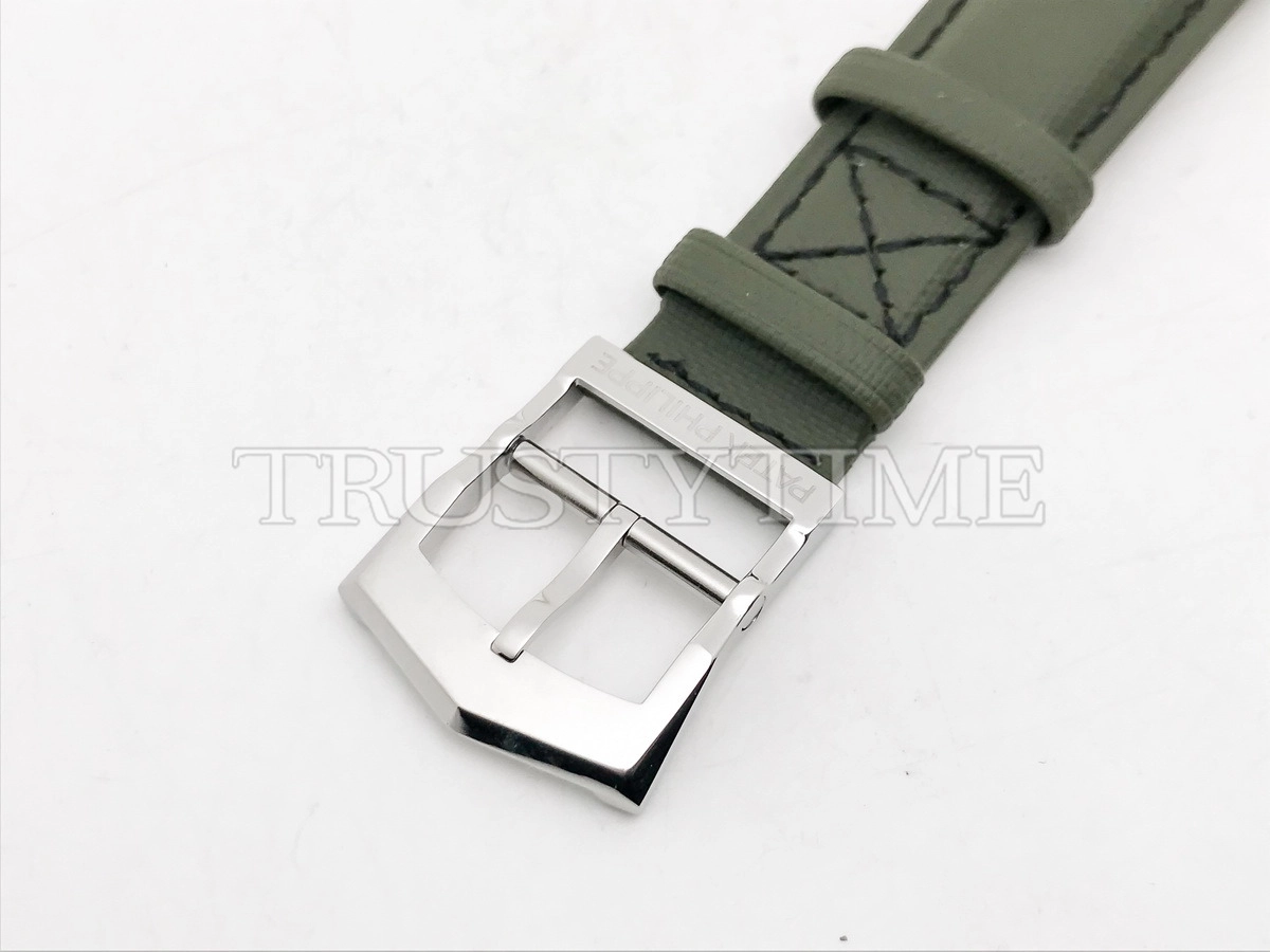 Копия часов Patek Philippe Calatrava Pilot Travel Time 42mm 5524G-010