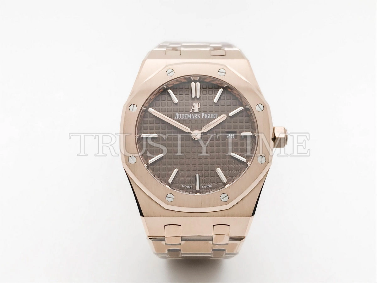 Копия часов Audemars Piguet Royal Oak Ladies 33mm 67650OR.OO.1261OR.01