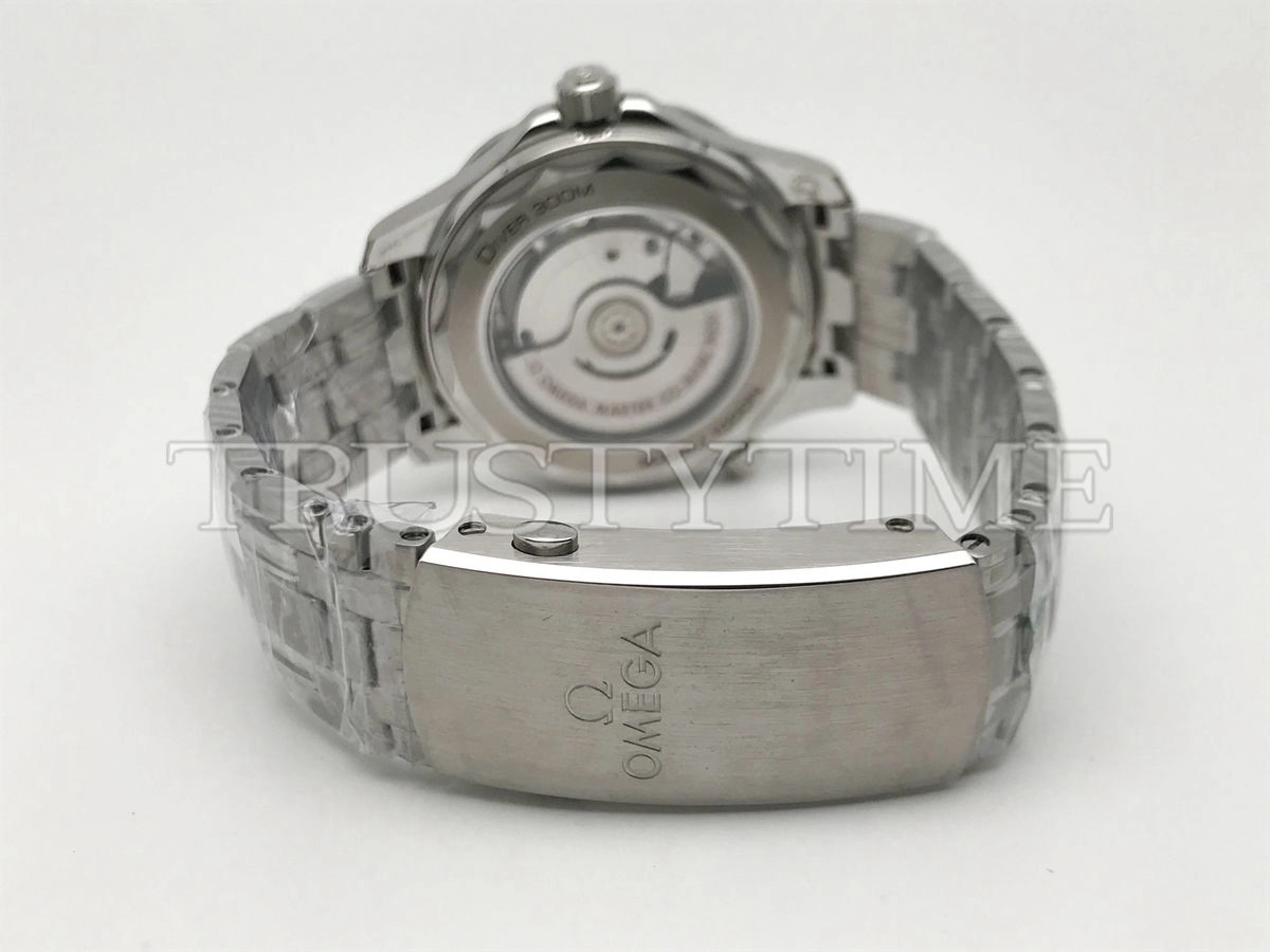 Копия часов Omega Seamaster Diver 300m Co-axial Master Chronometer 42mm 210.30.42.20.10.001