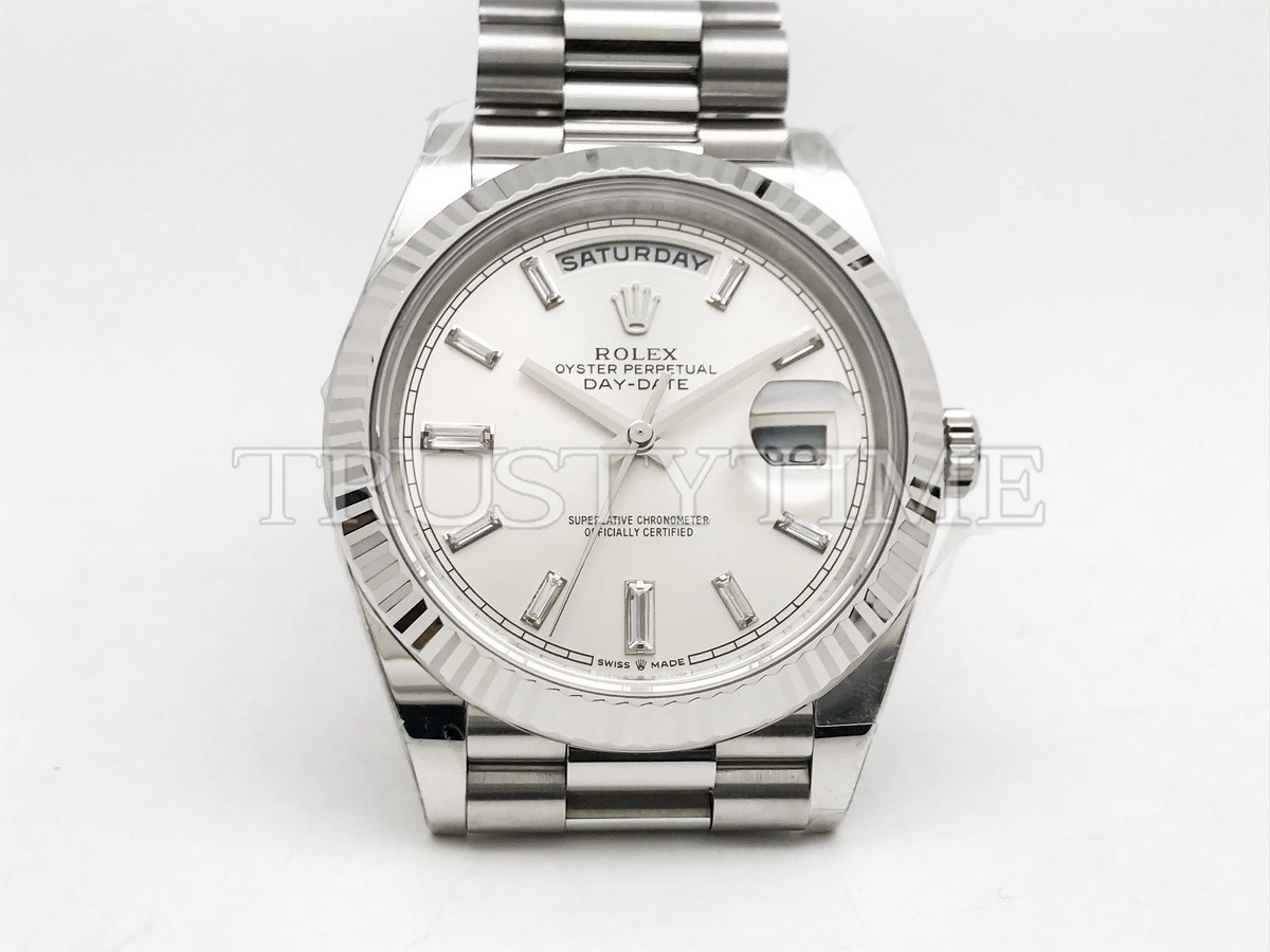 Копия часов Rolex Day-Date 40mm 228239-0003