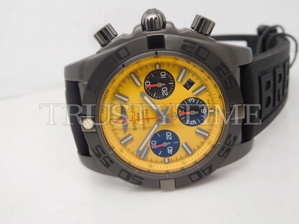 Копия часов Breitling Chronomat Blacksteel 44 MB0111C3/I531/262S/M20DSA.2