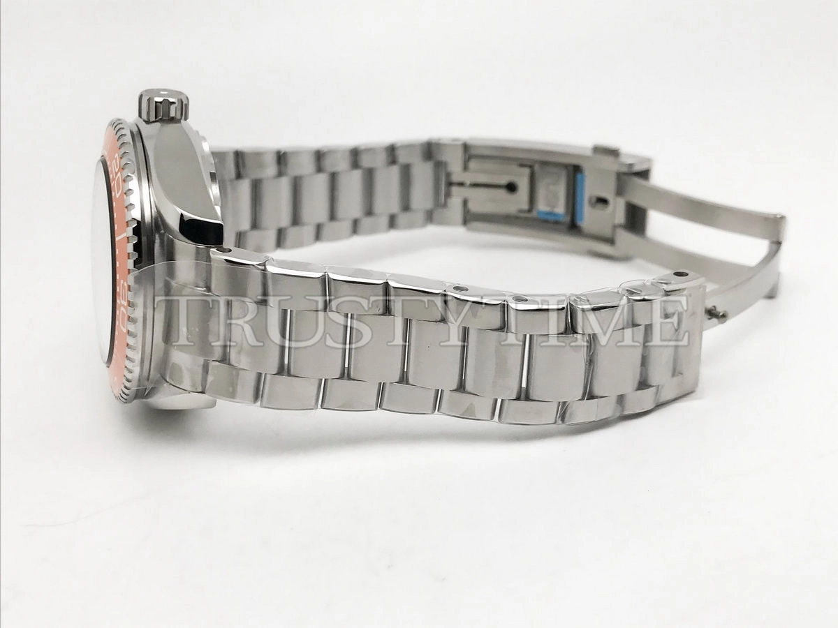 Копия часов Omega Seamaster Planet Ocean 6000m Co‑Axial Master Chronometer 45,5mm 215.30.46.21.06.001